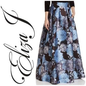 Eliza J. Pleated Floral Print Ball Skirt in Blue Size 8